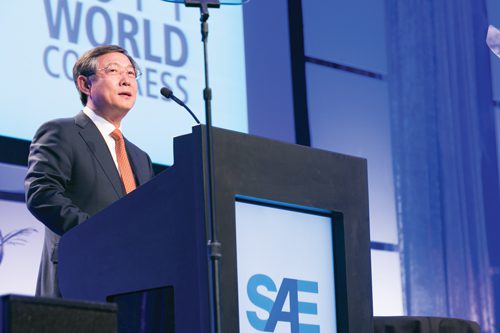 The 2014 SAE World Congress featured speakers from around the globe, including Woong-chul Yang, vice chairman of Hyundai Motor Group. He was the keynote speaker at the annual banquet.