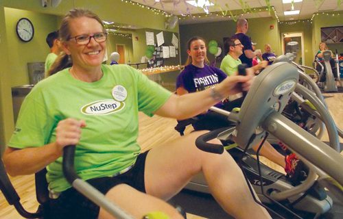 NuStep employees at the company’s Ann Arbor, Mich., headquarters recently participated in a fundraiser to support research through the Alzheimer’s Association. The event—NuStepping to End Alzheimer’s—has gone nationwide.