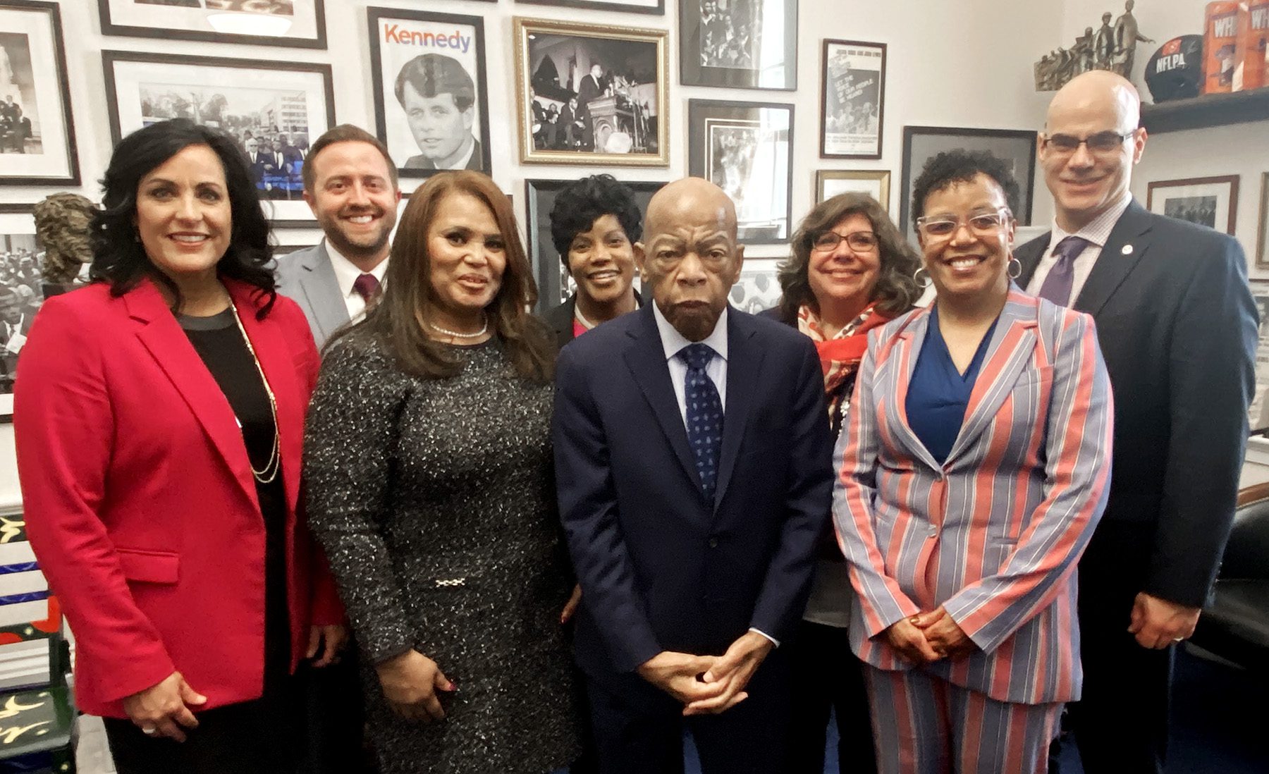 61fd472f-mlk-1-delegation